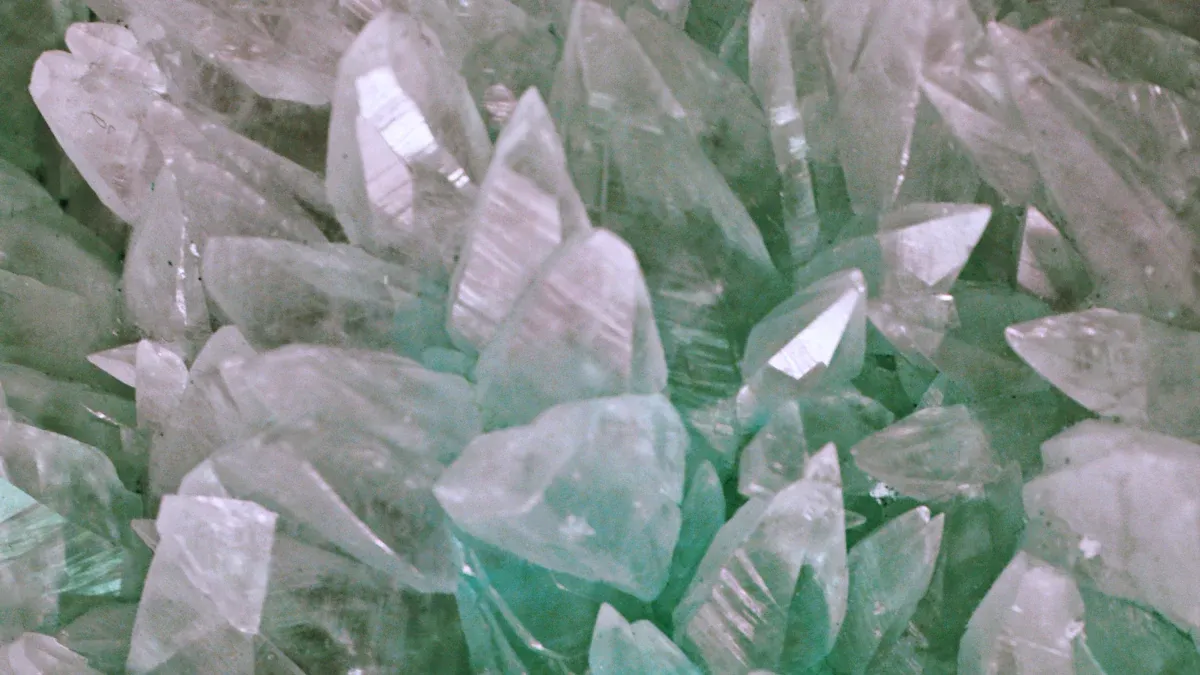 High Quality and Authenticity of Mingqiangmineral Fluorite for Sale