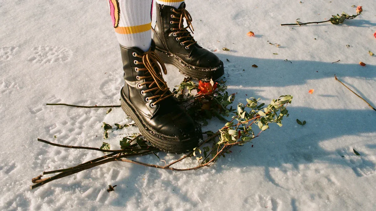 Are Polyester Socks Good for Skiing