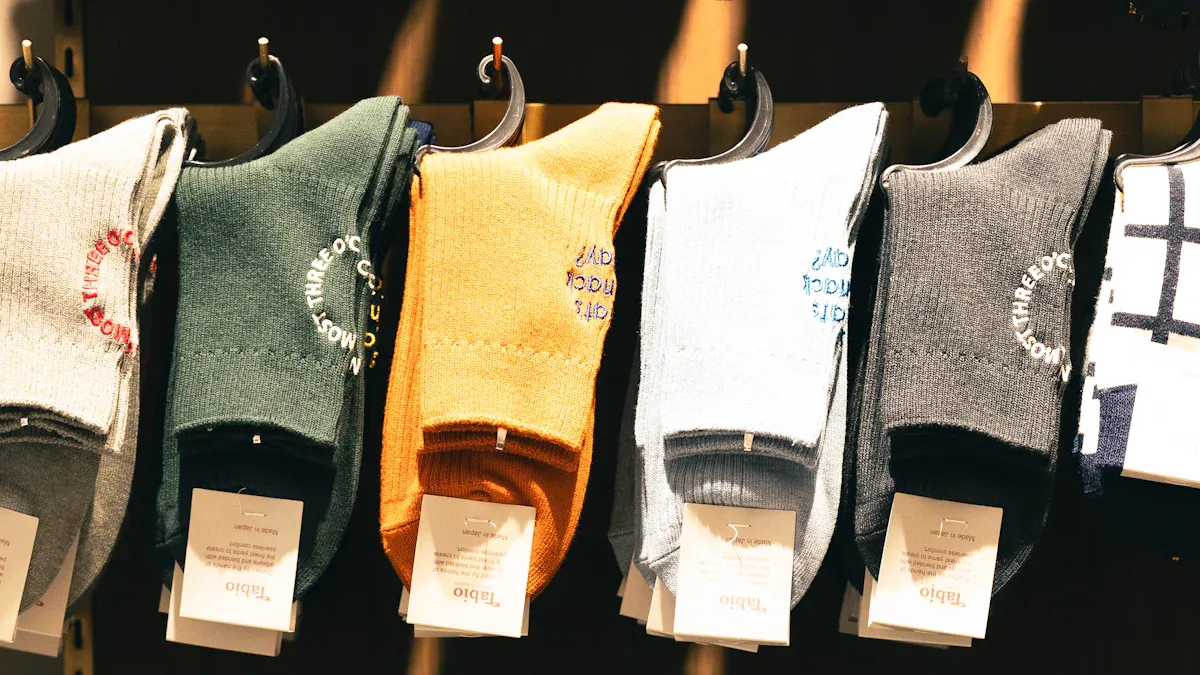 Thin vs Thick Ski Socks