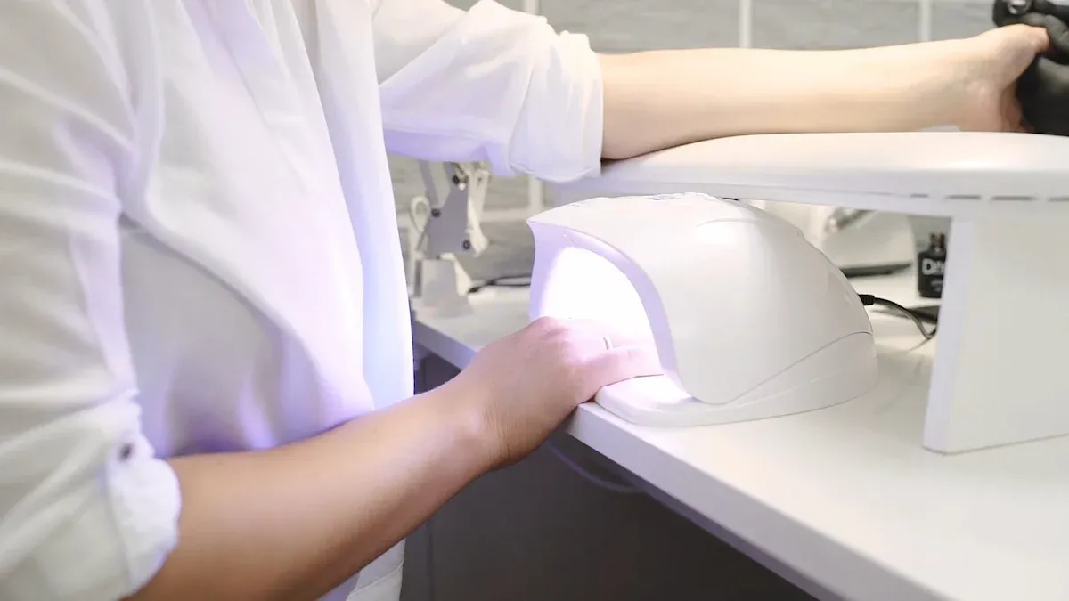 Mythes en feiten over het drogen van gellak aan de lucht