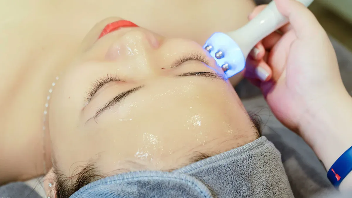 How to use at home red light therapy devices?