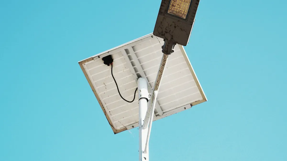 Part4: Smart Street Light Pole Features