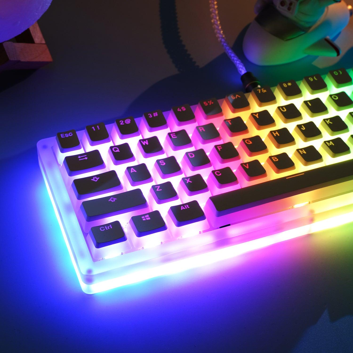 Experience a Stylish Workspace Makeover with Pudding 129 Keys Set Keycaps