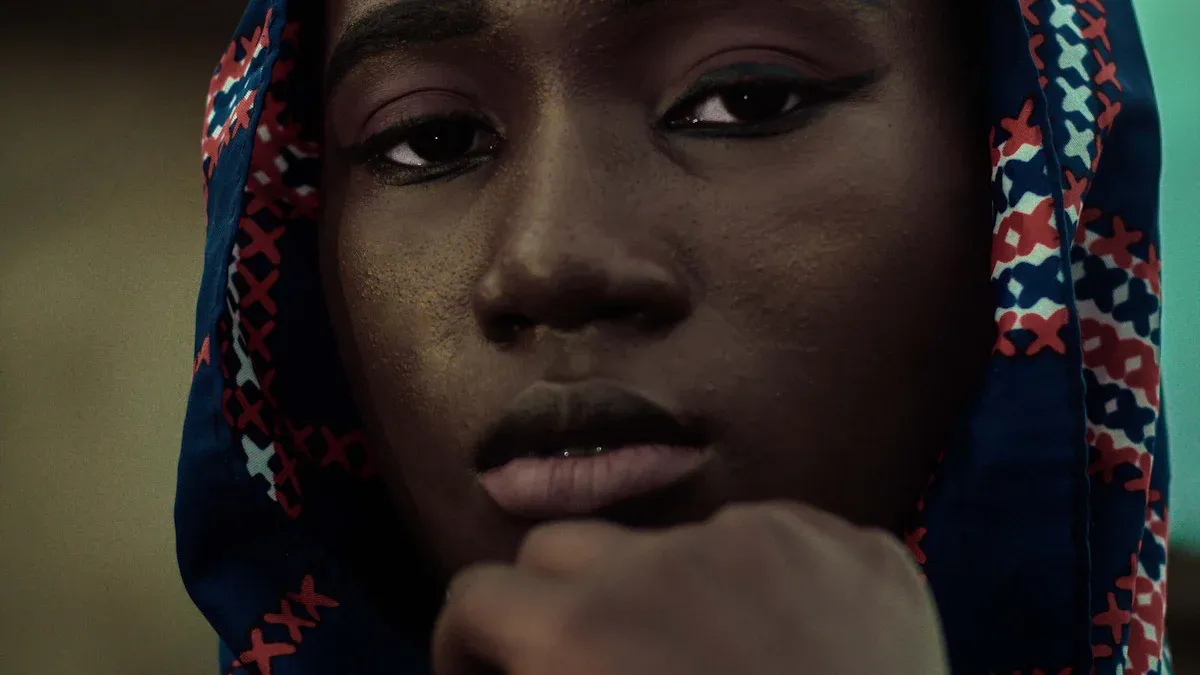 Step by Step Guide to Wrapping Hair with Silk Wraps