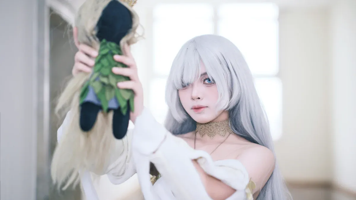 A Complete Guide to Styling and Caring for Silver Wigs