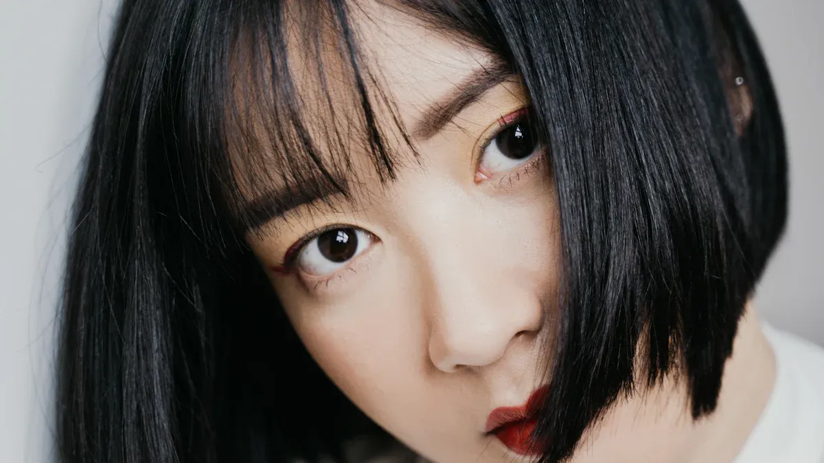 Haircuts Bobs Medium Length: How to Choose the Right Bob for Your Face Shape