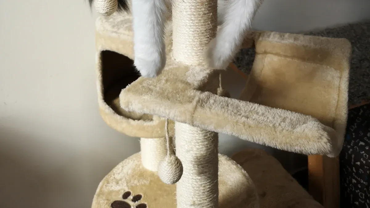How to Choose the Right Cat Tree for Your Large Cat