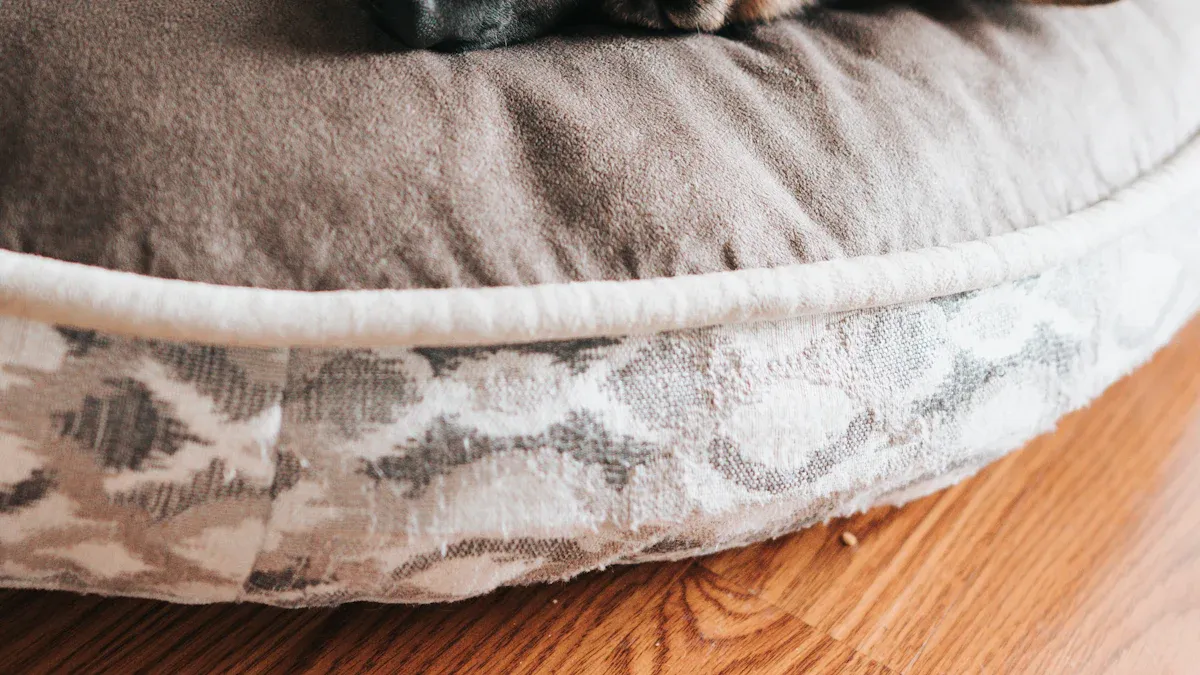 Best Gabby Whale Pet Beds for Comfort & Support