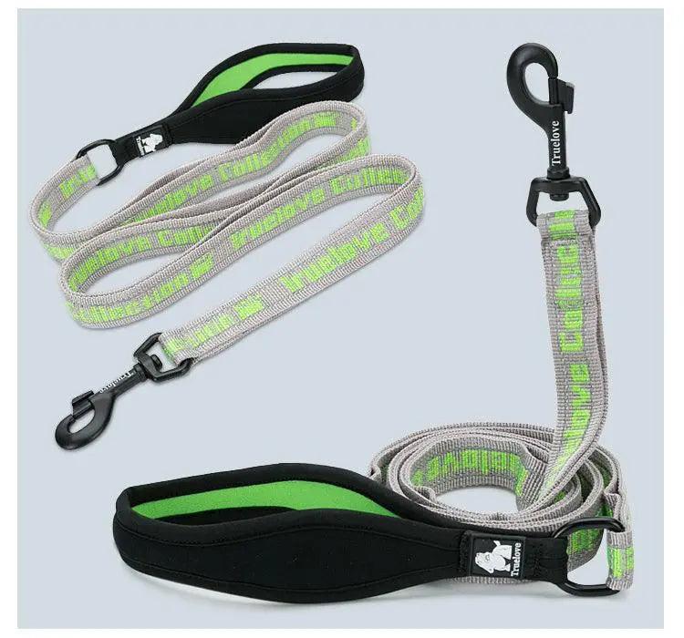 Convenience Features of a Reflective Dog Leash