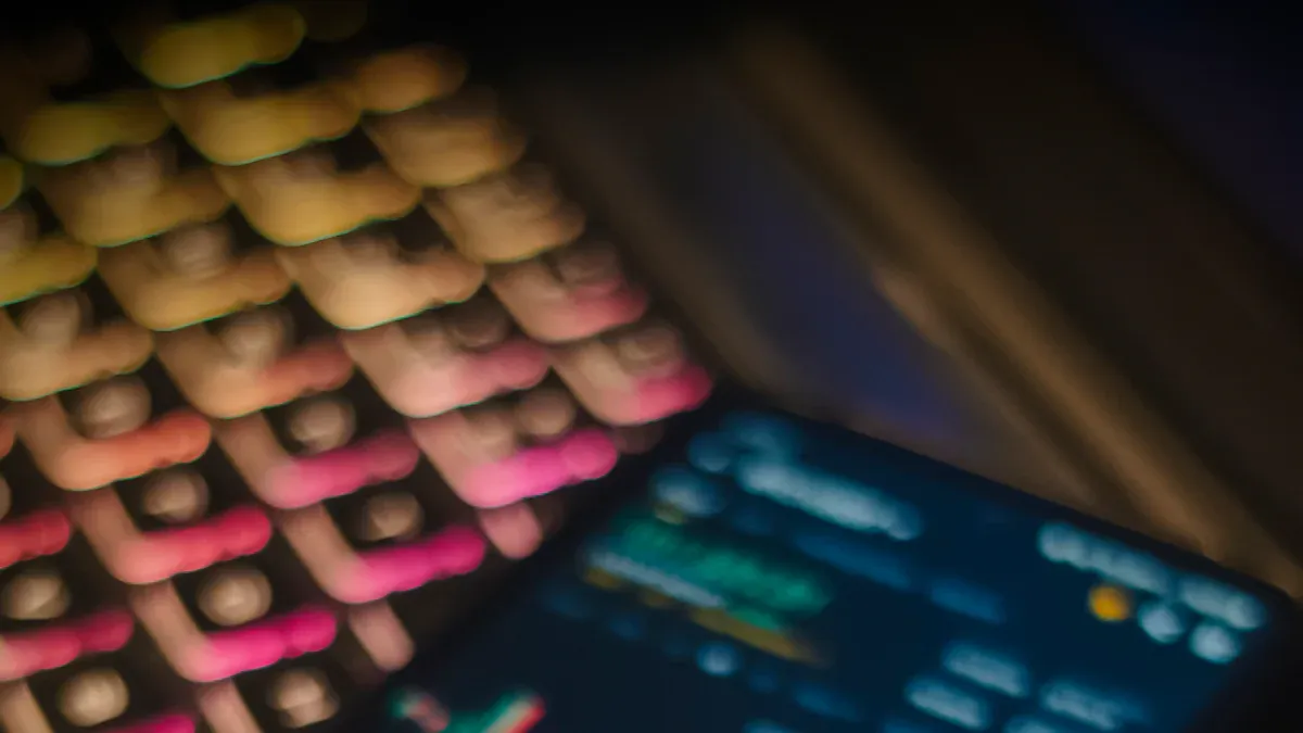 主流加密虚拟卡办理平台速览