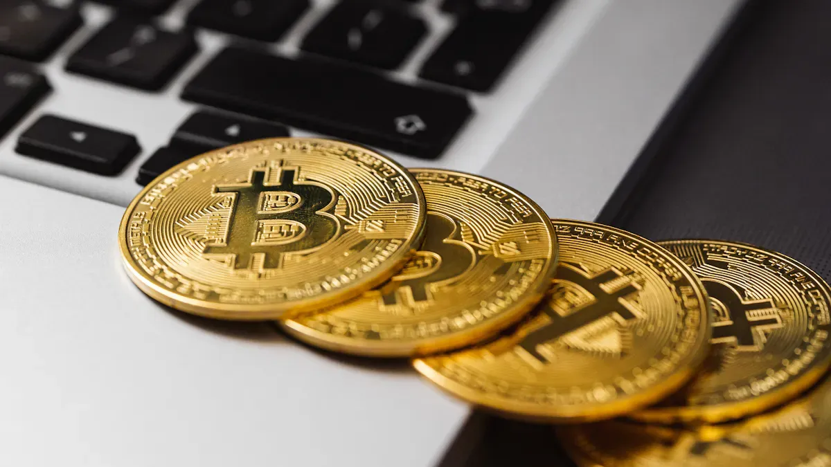 加密货币Visa卡费用对比