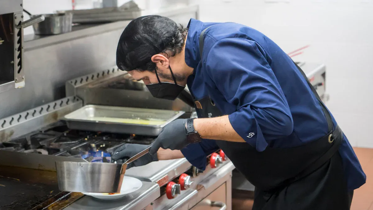 10 Essential Safety Tips for Using Aluminium Foil in 2025