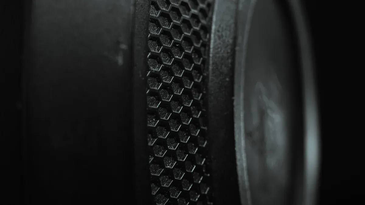 How do speakers use magnets