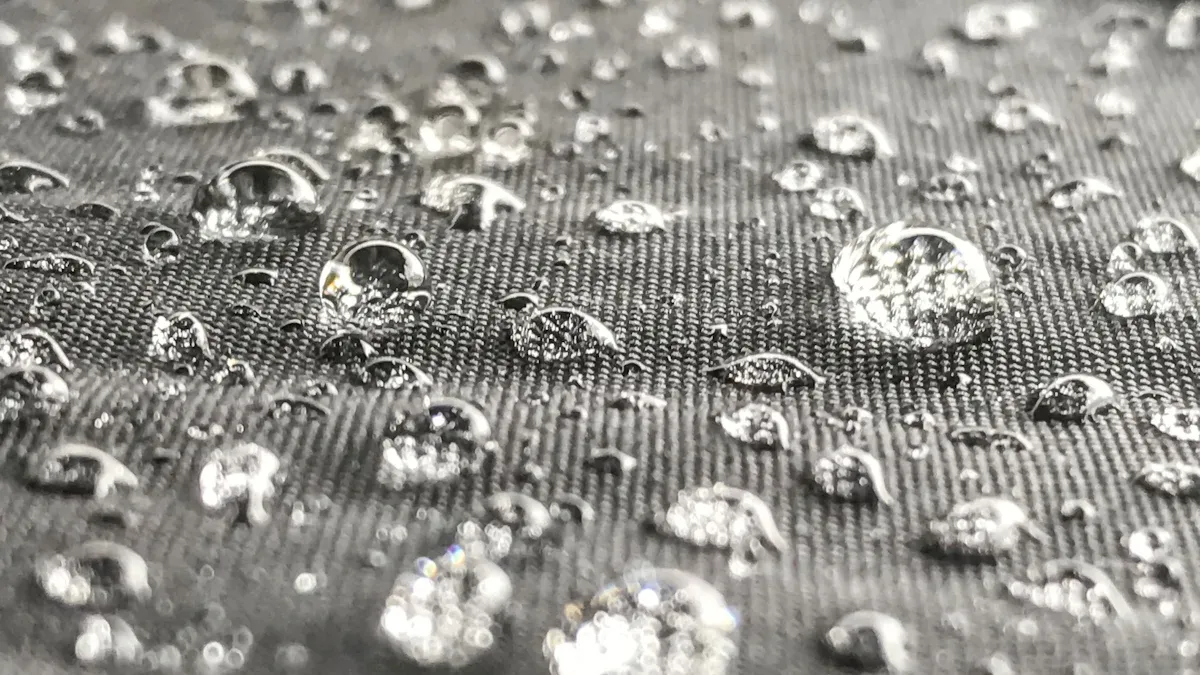 Water Resistance of Jacquard Knit Fabric