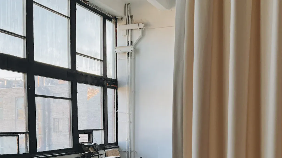 Window Blind Curtain Comparison