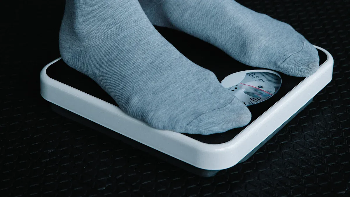 How to Choose Breathable Socks