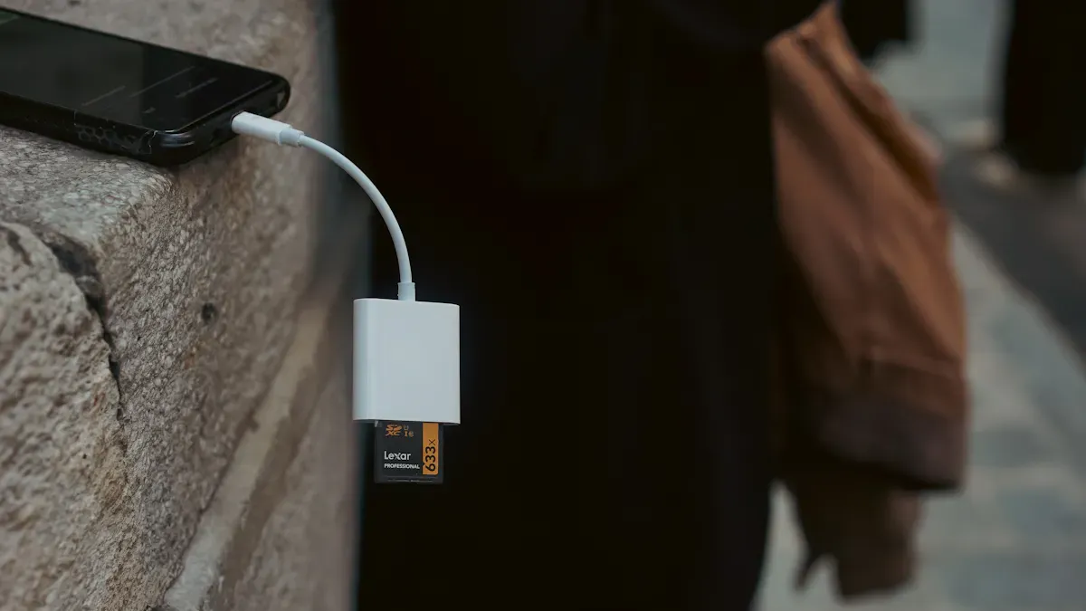 Which RFID reader manufacturer supports integration with IoT platforms?