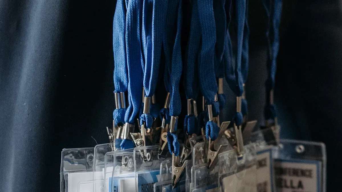 Waterproof Active RFID Tag Features