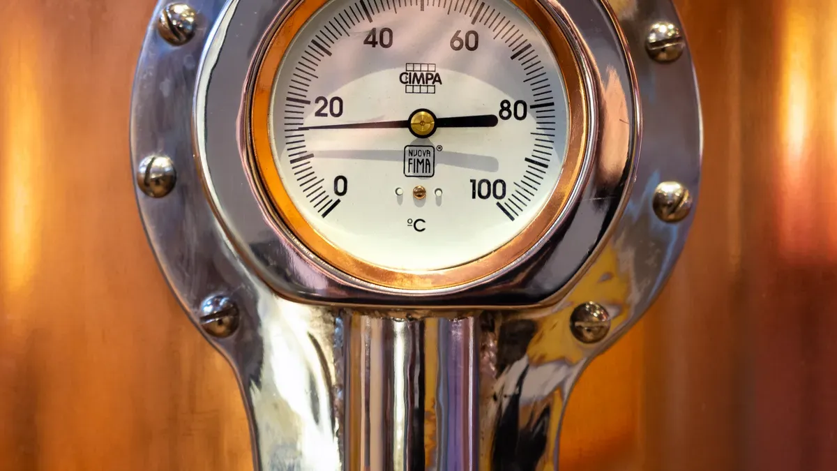 Best Barometers for Marine Use