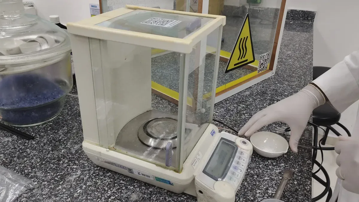 Product Quality of Laboratory Electronic Balances