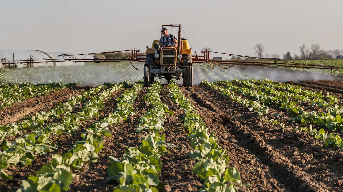 How Agriculture Fleet Tracking Improves Farm Efficiency