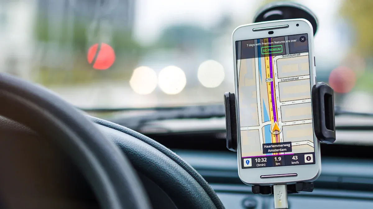 2025年おすすめのAndroid車載プレイアクセサリー5選