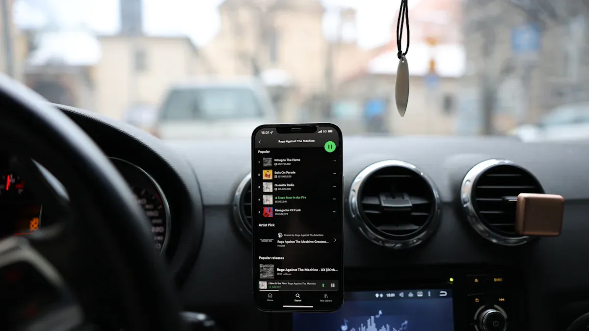 Android車載プレイの進化と2025年の新機能