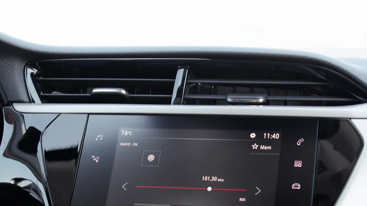 2025年最新！Android車載プレイとCarPlayの進化とトレンド