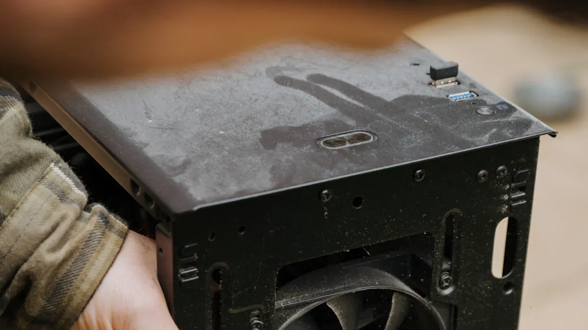 Chipset Heat Sink Issues