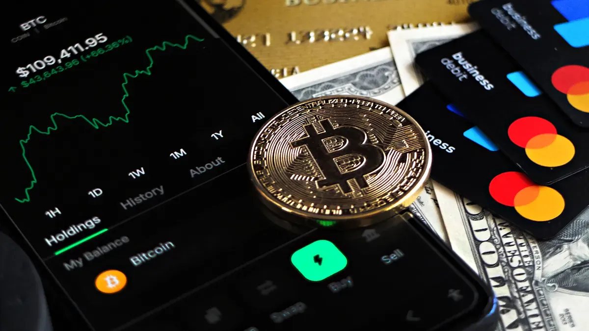 Crypto Cashback Card Comparison