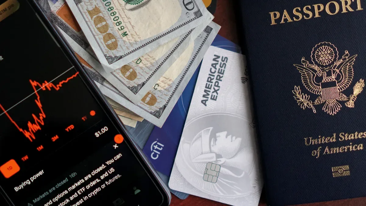 Choosing the Best Compliant Crypto Debit Card