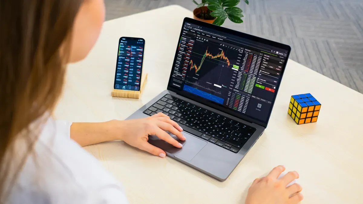 Using a Virtual Card for US Equities