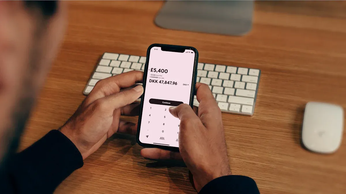 Crypto Card Cashback Comparison