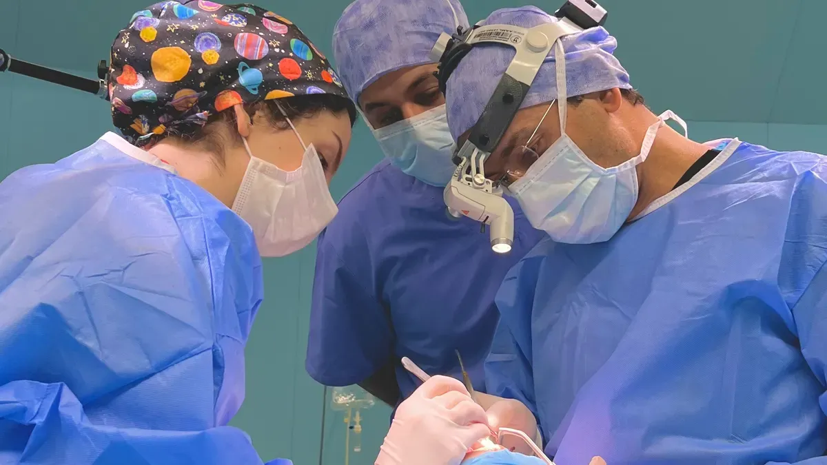 Clinical Comparison: Sapphire FUE vs Steel FUE