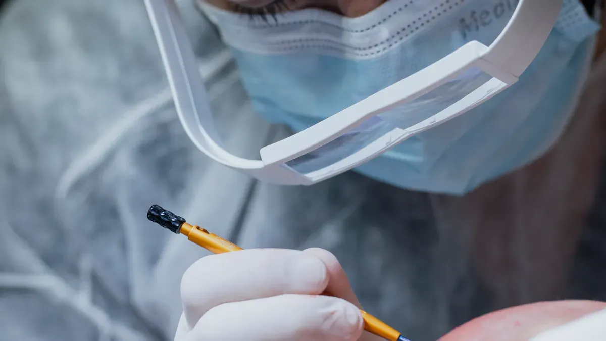 Core Functions of the Hair Transplant Pen