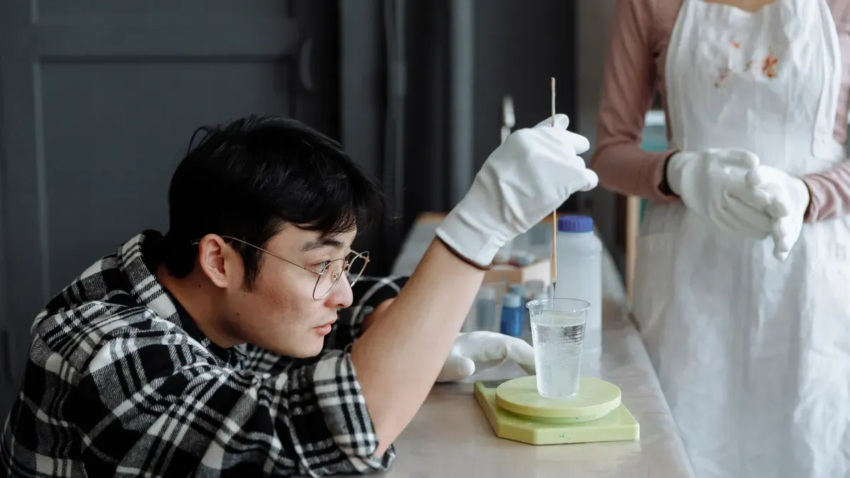 Prevent Glue Cure Quickly