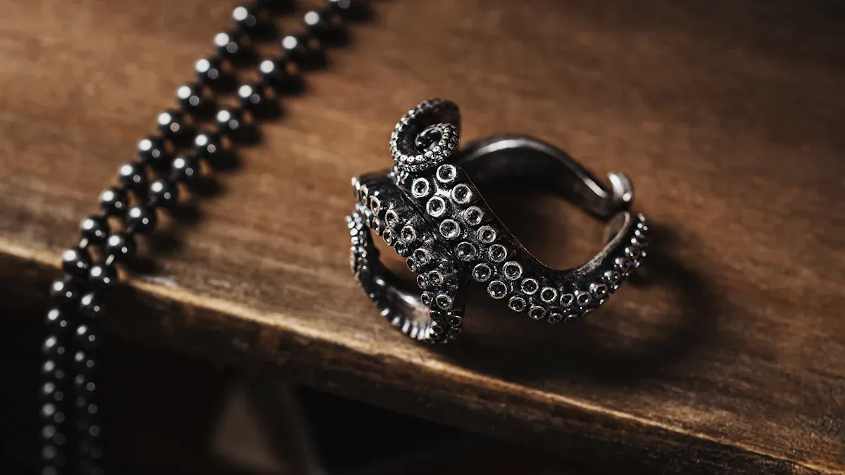 Affordable Versus Premium Black Jack Chains for Every Need