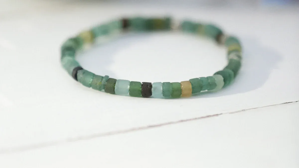 How to Distinguish the Authenticity of Crystal Bracelets