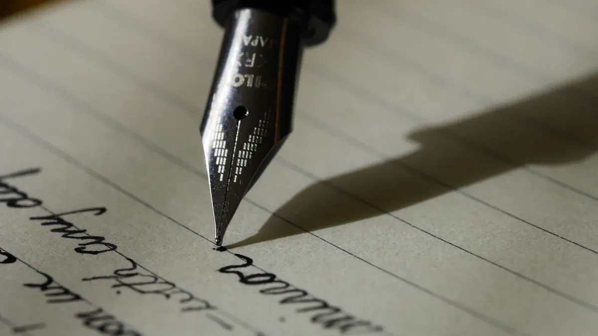 Write with Structure and Flow