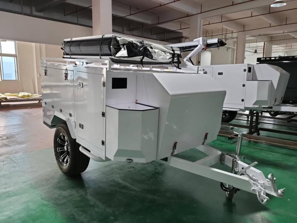 Mini Camper Trailers vs Traditional RVs Which Offers Better Value