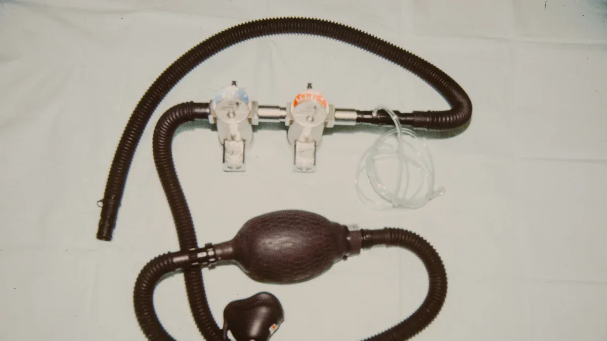 Guide to Selecting PET Heat Shrink Tubing for Medical Devices