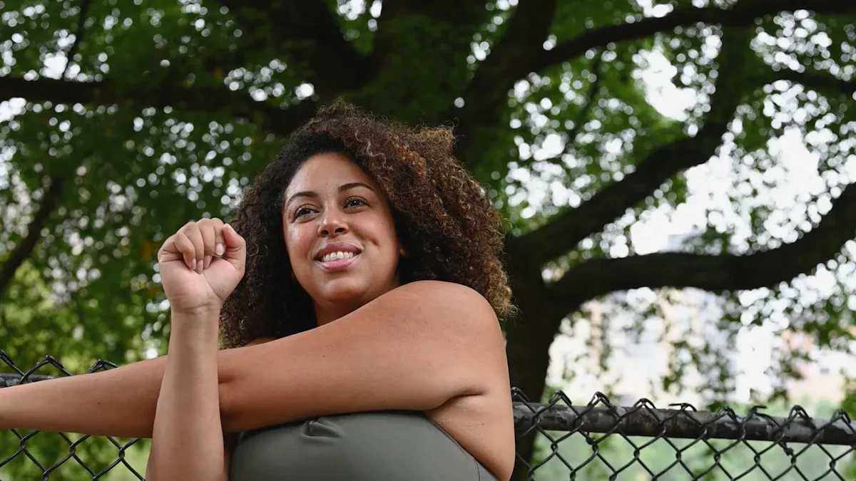 How to Pick Plus Size Sports Bras Without Sizing Up Wrong