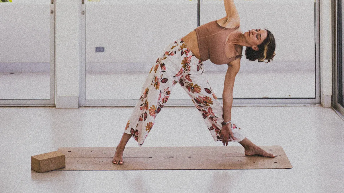 Choosing the right neckline for yoga