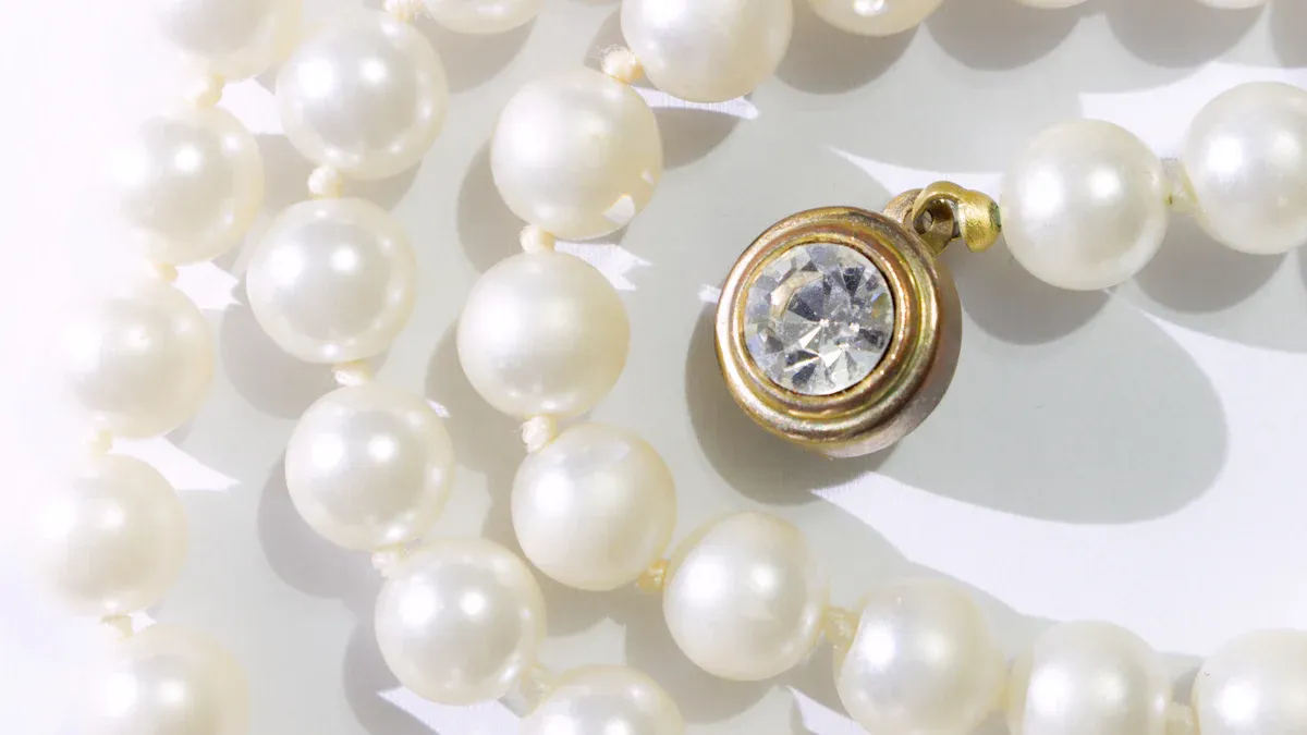Unique Characteristics of Baroque Pearls