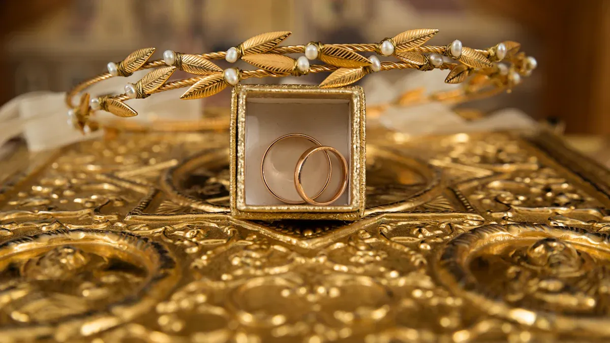 Comment garder vos bijoux en or 18 carats étincelants