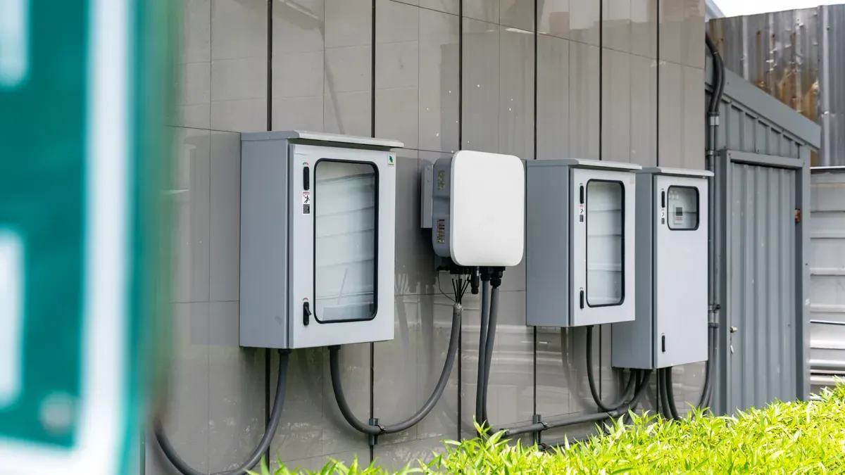 Top Chinese charging-hardware suppliers for European and American Tier 1 companies