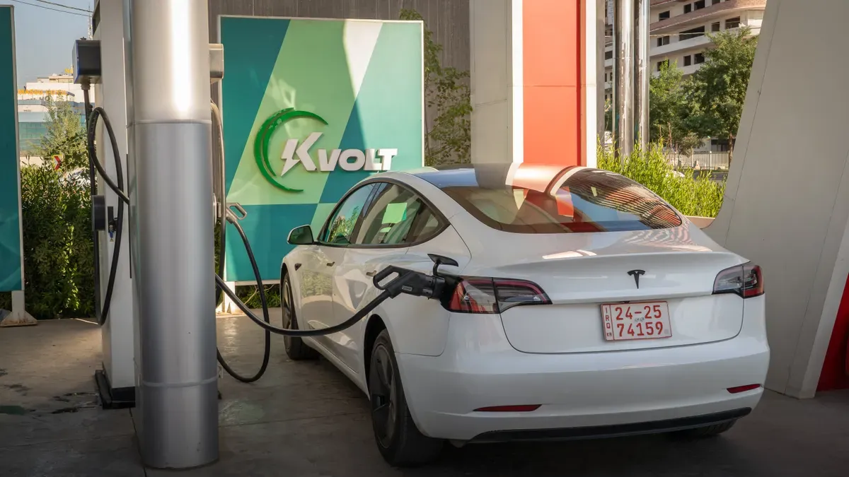 Top EV Charging Equipment Manufacturers for Destination Charging