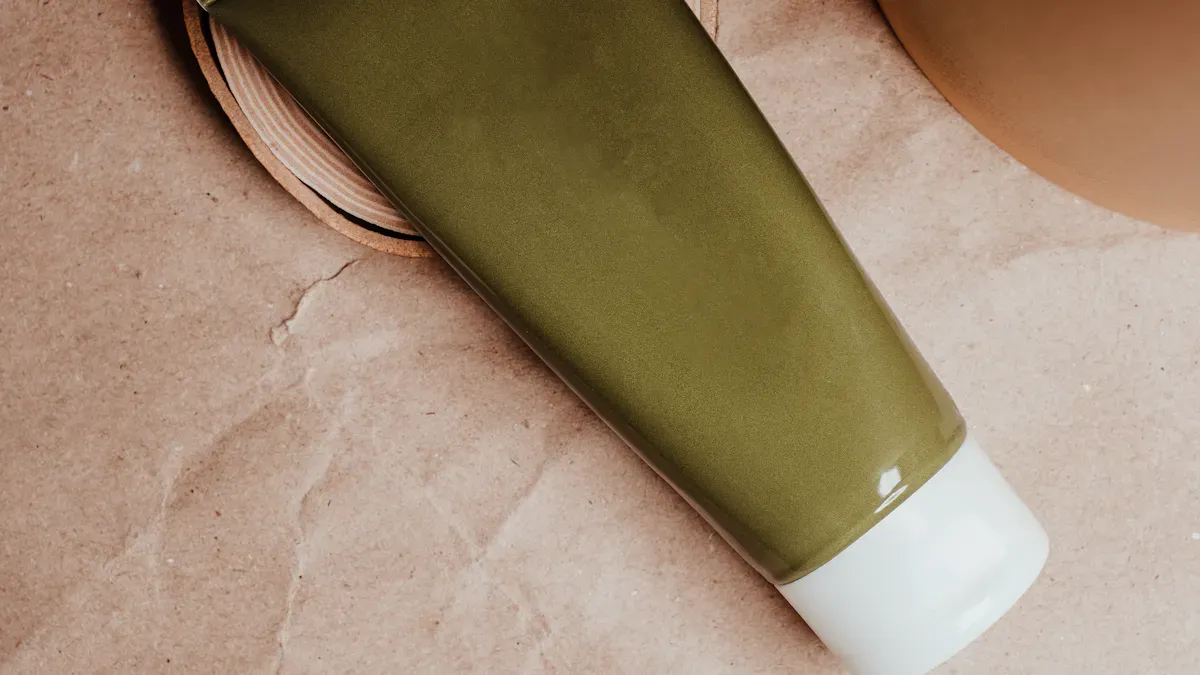 Cosmetic Tubes Packaging Showdown: Which Material Wins?