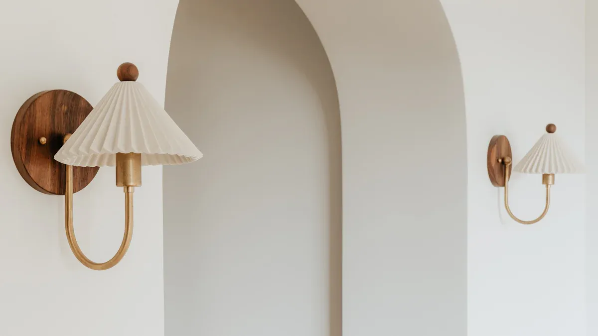 How to Choose Wall Lights