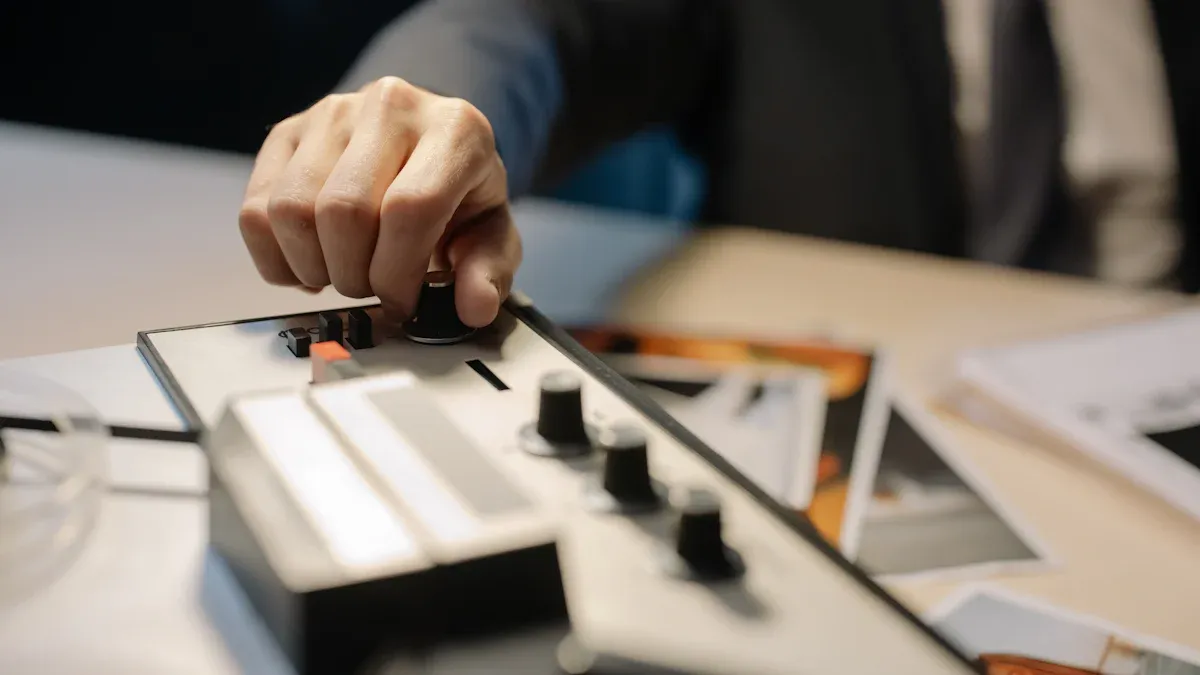 79c6a80692ee44a39e6789dab4ec8cfa